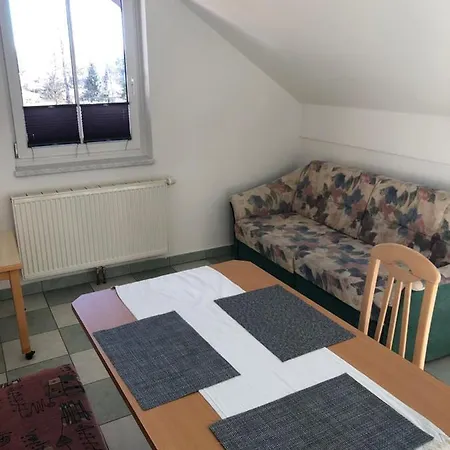 Isabelle Sky Apartment