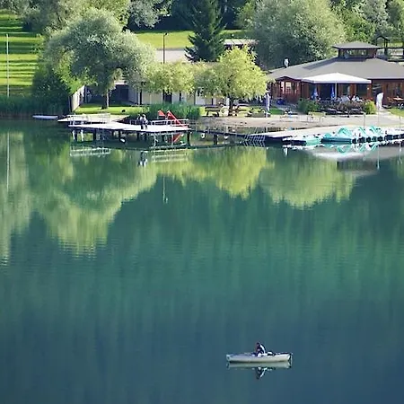 Isabelle Sky アパート プレッセッガー・ゼー