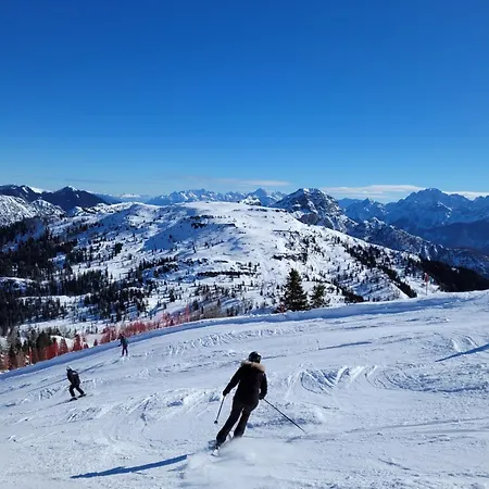 アパート Isabelle Sky