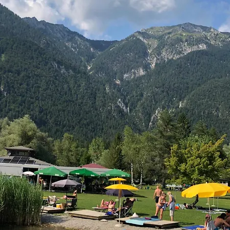 Isabelle Sky * プレッセッガー・ゼー