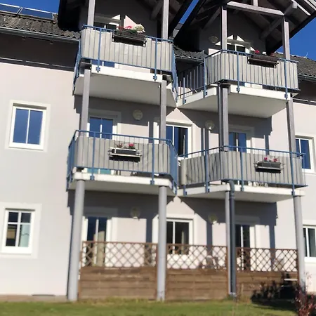 Isabelle Sky アパート